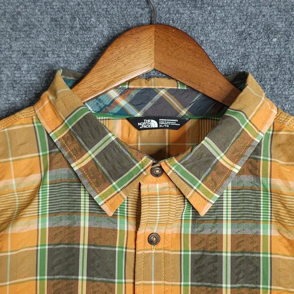 The North Face Plaid Button Up Shirt Mens XL Short Sleeve Orange Green Hiking